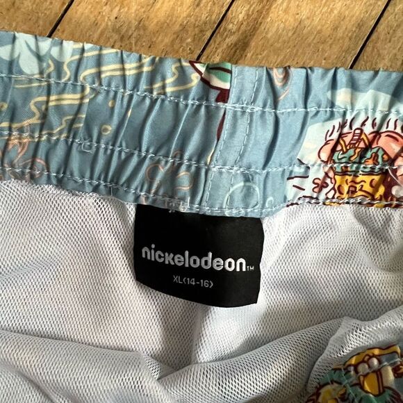 Abercrombie & Finch kids swim trunks, SpongeBob print - Picture 3 of 6